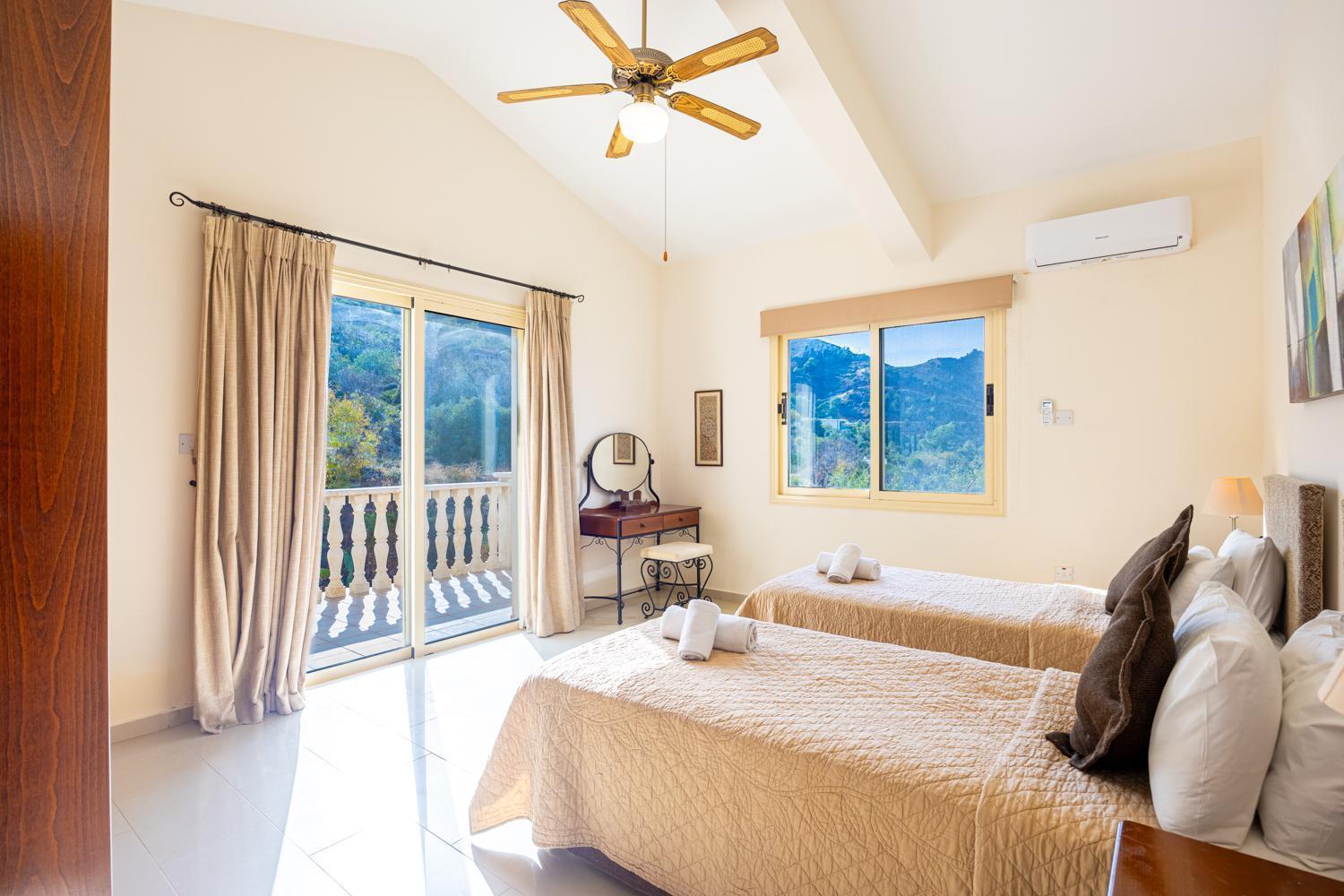 Villa Aquavitus Pachyammos Ngoại thất bức ảnh