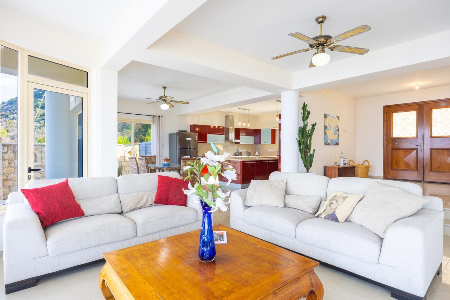 Villa Aquavitus Pachyammos Ngoại thất bức ảnh