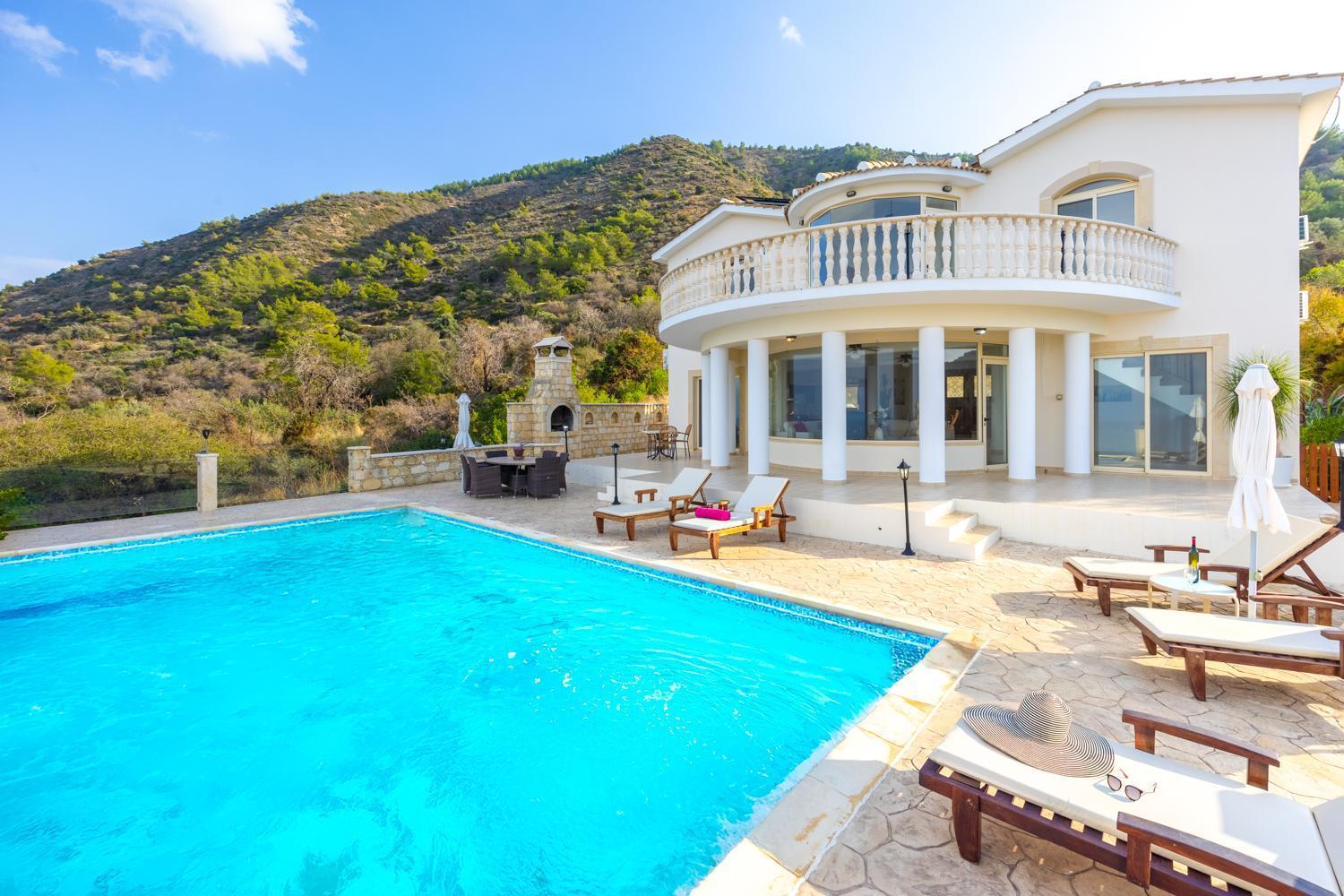 Villa Aquavitus Pachyammos Ngoại thất bức ảnh